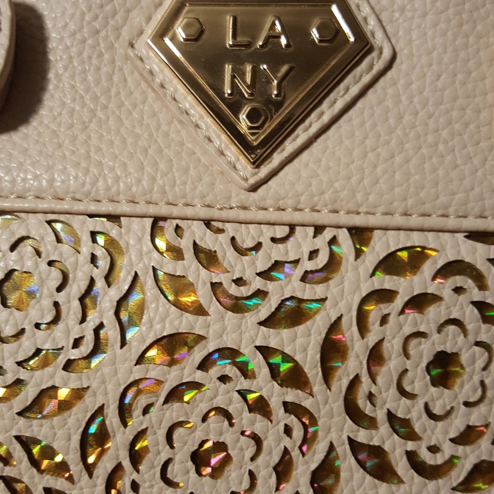 LANY Crossbody - Picture 3 of 4